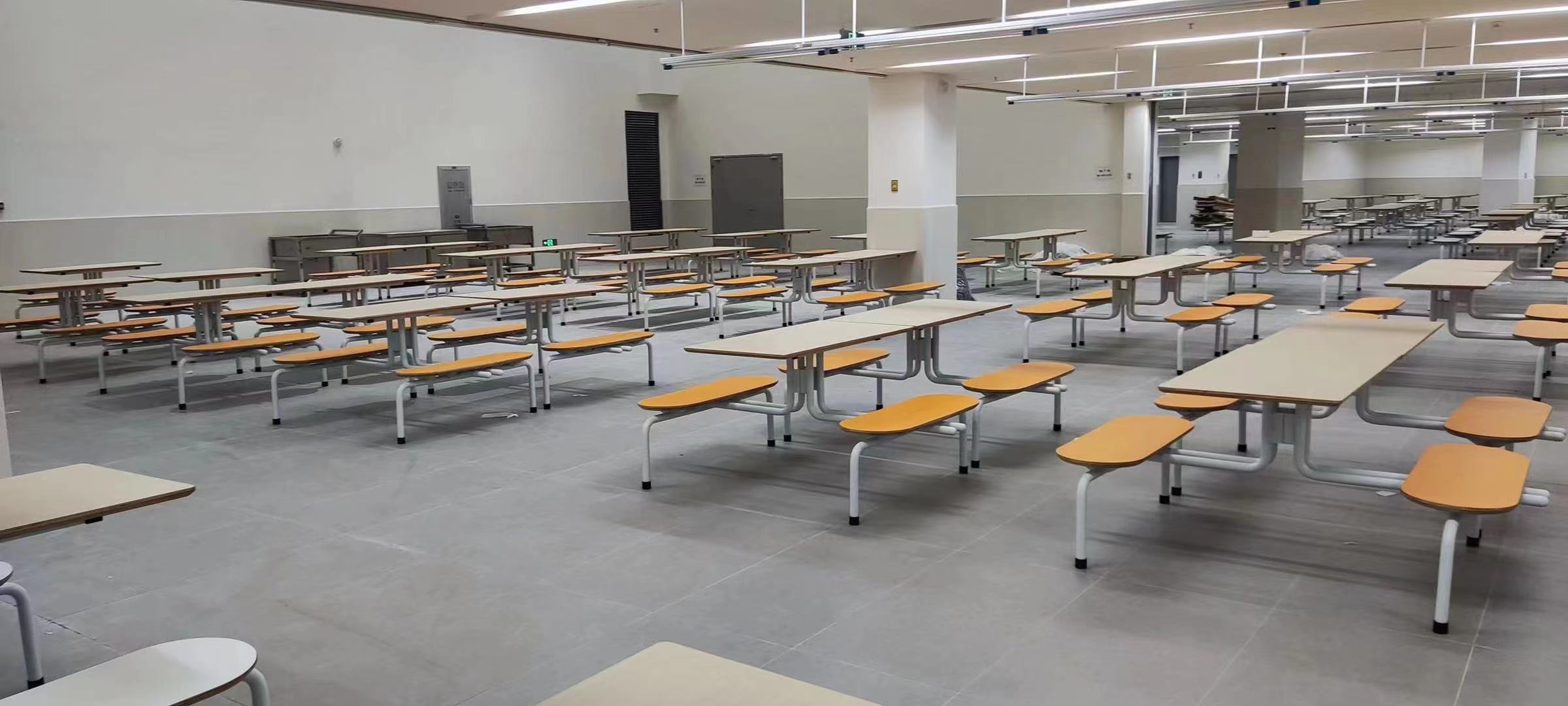 學(xué)校家具包括哪些 學(xué)校家具包括哪些